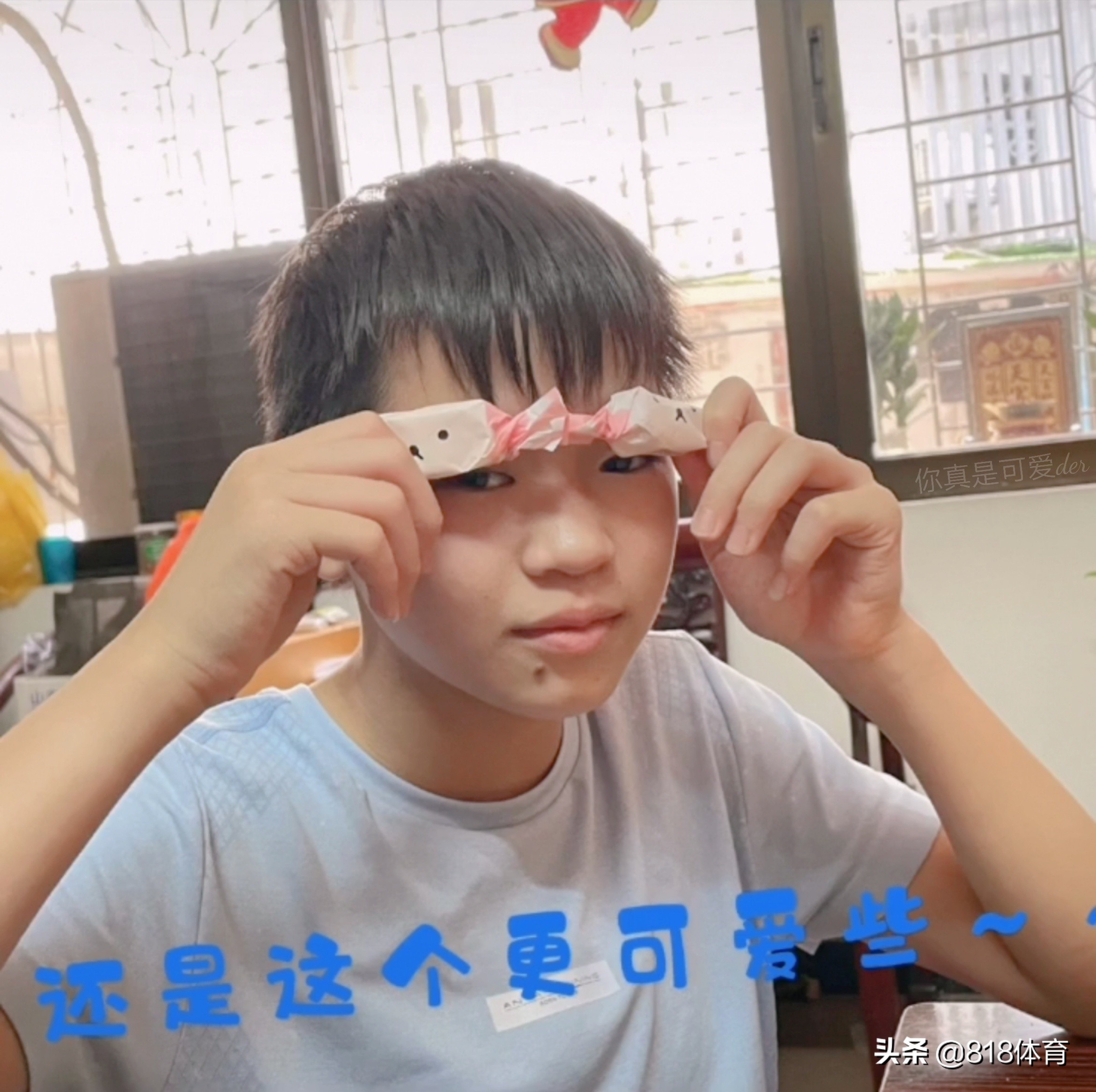 亲闺女！何教练带全红婵回自己家过节，小红跟着师母第一次做蛋糕