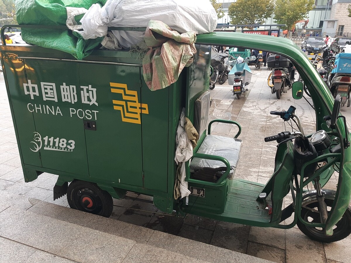 快递行业要变天？邮政宣布决定！刘强东终于有压力了
