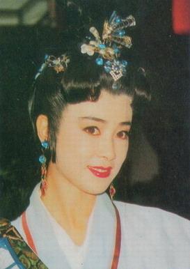 “最美妲己”傅艺伟：25岁爆红后息影经商败光家