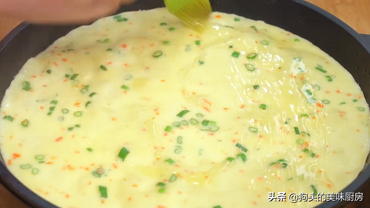 這樣給孩子做早餐，不加一滴水，手不沾面就能做，柔軟又筋道