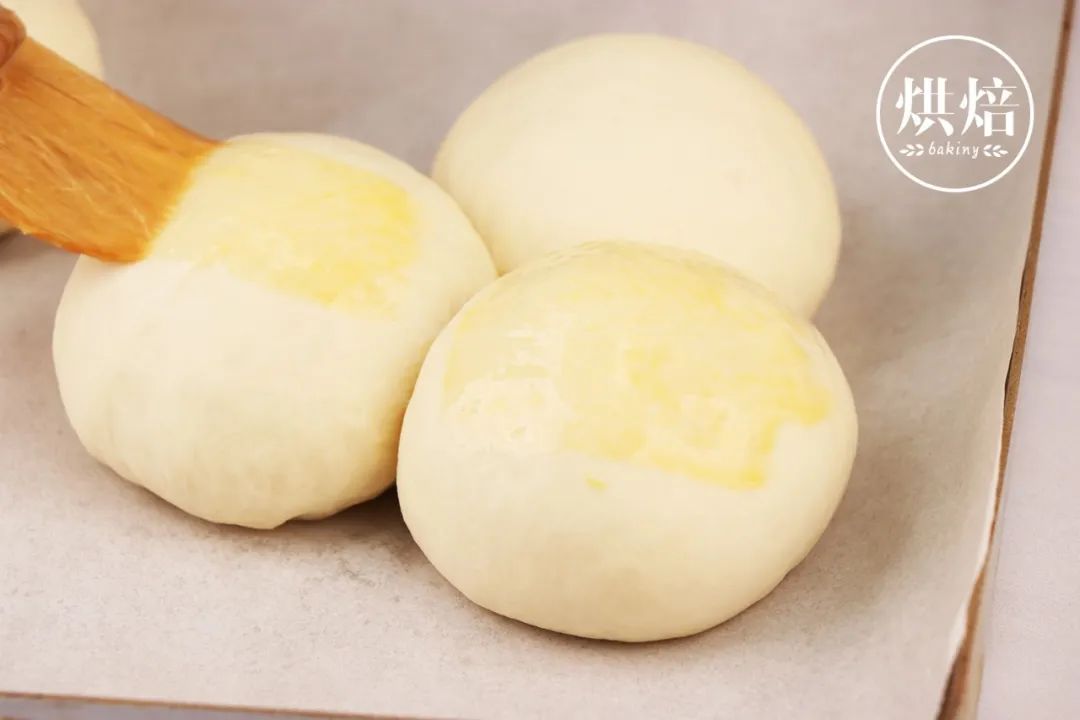 土豆加入面包 快速揉出手套膜 面包放三天都不老化 神奇