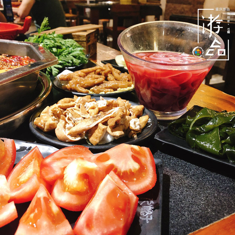 带朋友吃重庆老字号，味道巴适，但服务却令我颜面尽失