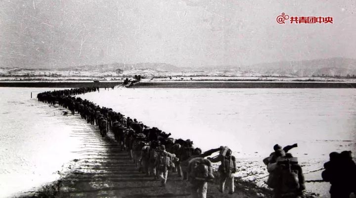 "Chinese here! " souvenir, it is for better before row