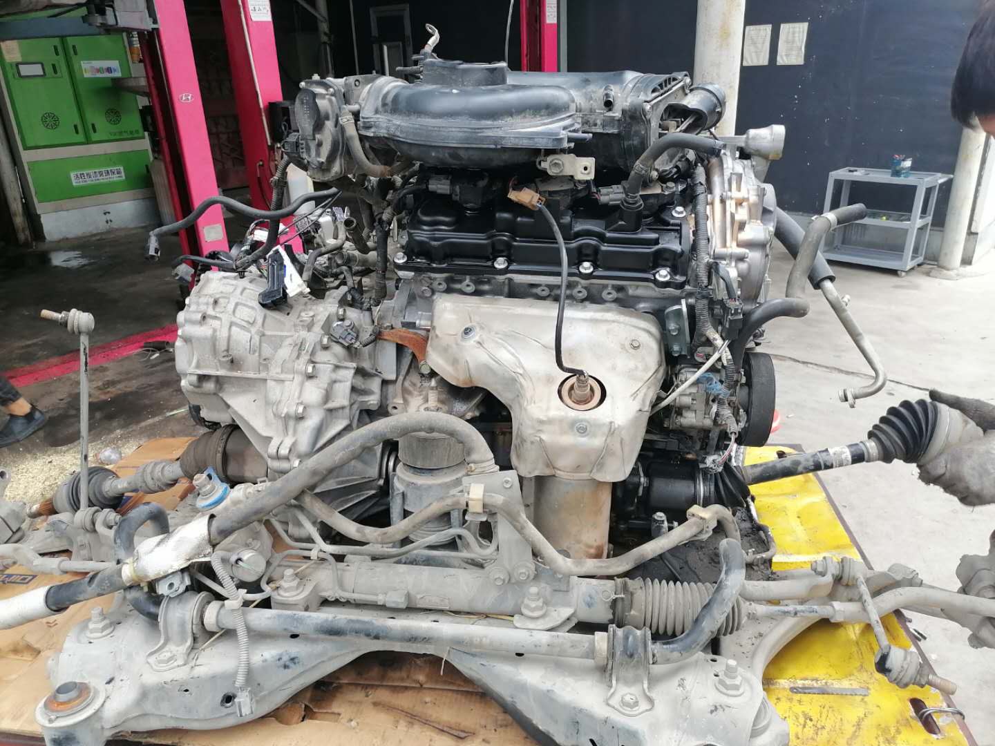 图片[28]_天籁V6 2.5拆车发动机到货 胖哥检查安装测试_5a汽车网