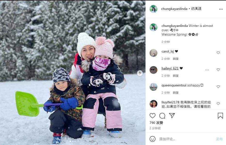 鍾嘉欣陪子女堆雪人，畫面溫馨有愛，2歲兒子古靈精怪越來越帥