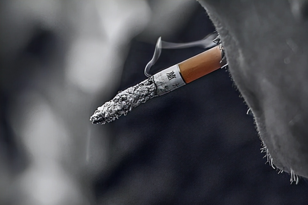 Thick Cigarettes Or Thin Cigarettes, Which One Is More Harmful? - Inews