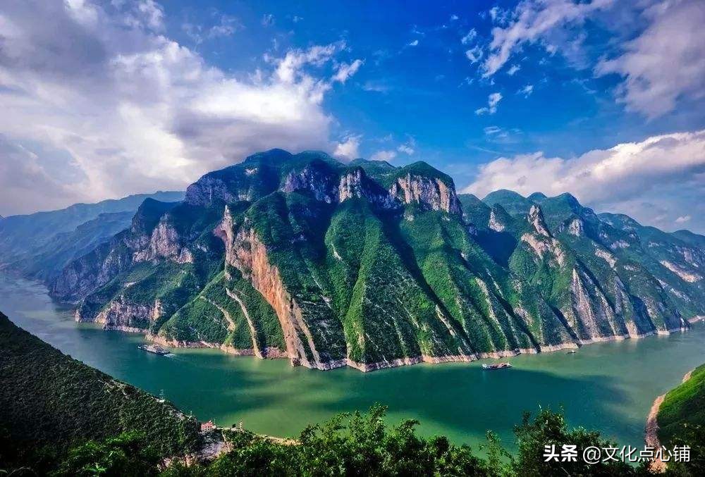 绝美爱情诗词：我见众生皆草木，唯你是青山-第8张图片-非凡网