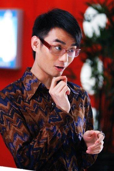 王凱的堅守，演藝路上的孤勇者，16年情史疑云