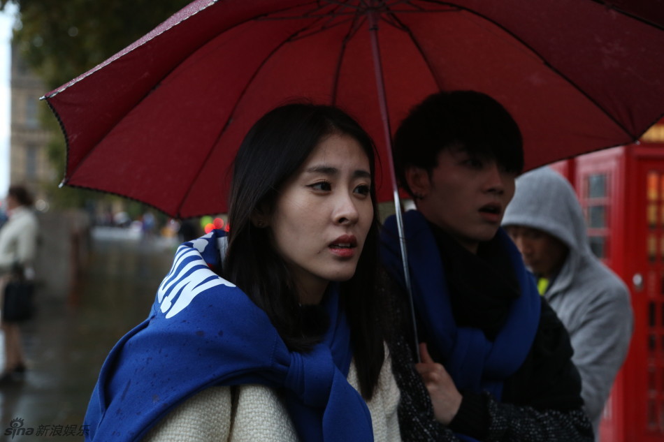 Hua Chenyu birthday, zhang Bichen sends don't bother to see me out the blessing can be paid close attention to, nod an assist everybody uses by oneself head