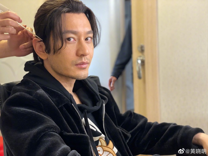 看完黄晓明的3餐，难怪1个月瘦26斤，网友：钱到