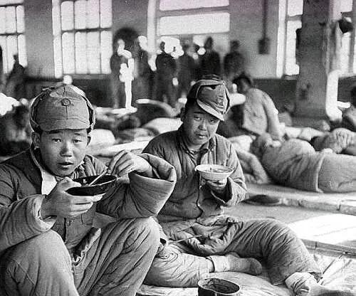 ����ս���ڼ�����������Ĺ�����ʿ���ޱȵ��䣬ͼ6Ϊ����������