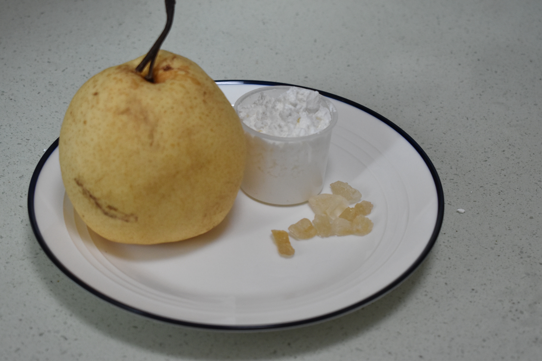 一把冰糖一个雪梨，简单几步做好这糕点，清甜软糯，滋润防秋燥