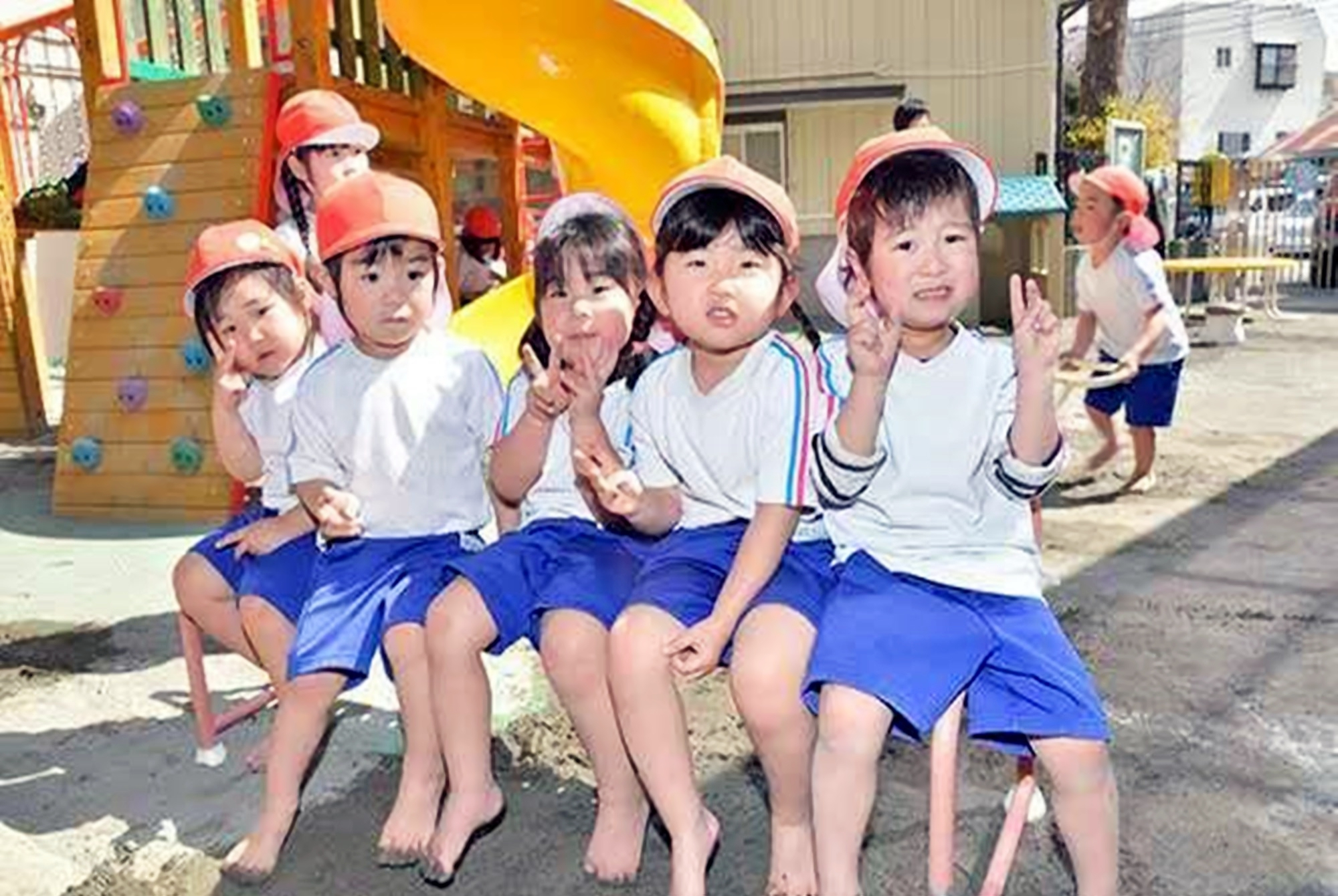 日本赤足教育成潮流，和不光脚相比，十年后孩子身体素质差距明显