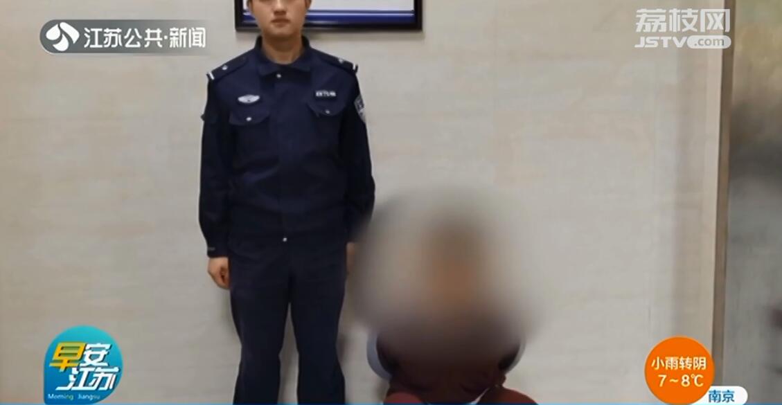 男子利用原公司合同公章 诈骗六家装修队53万