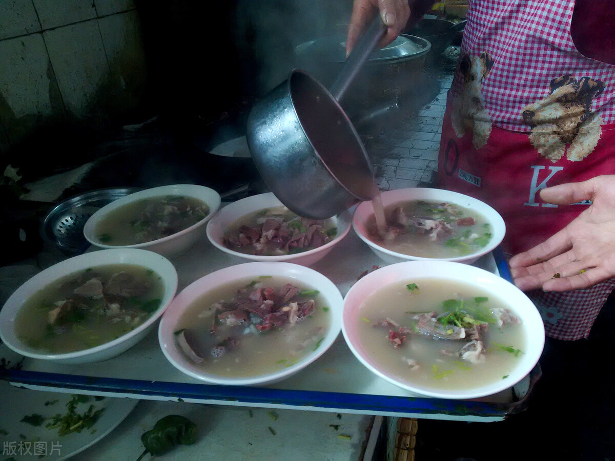 不相信一分钱一分货因为流血的快递费推广费！实体开羊汤馆的多啦
