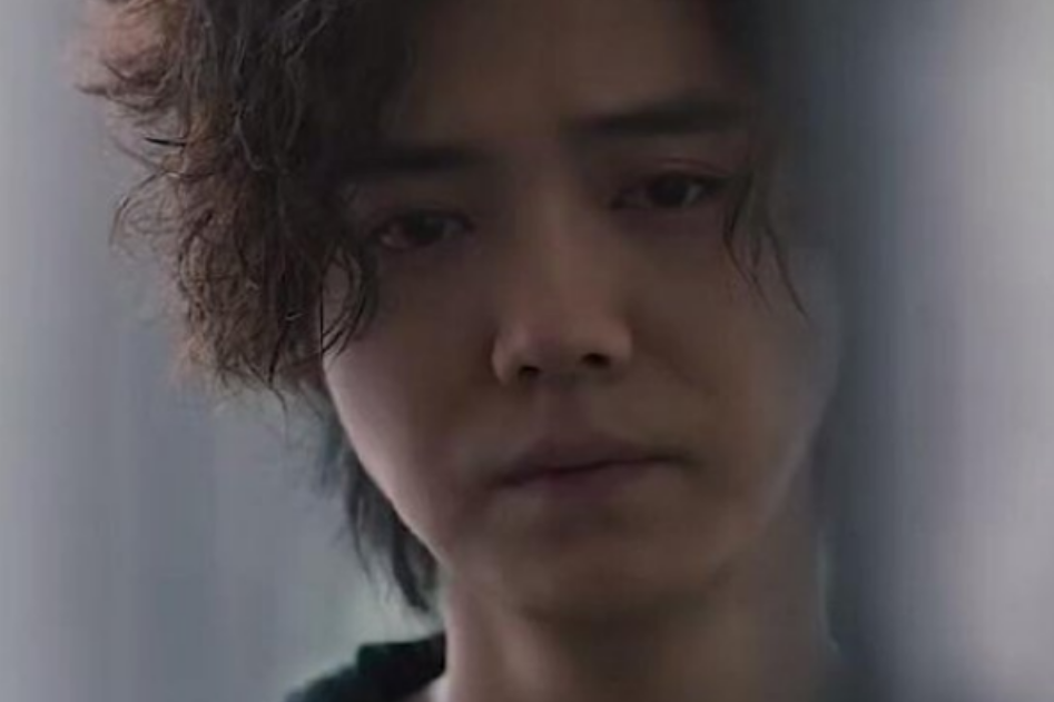 鹿晗新剧《穿越火线》预告已出，新造型连8年老粉都认不出，期待