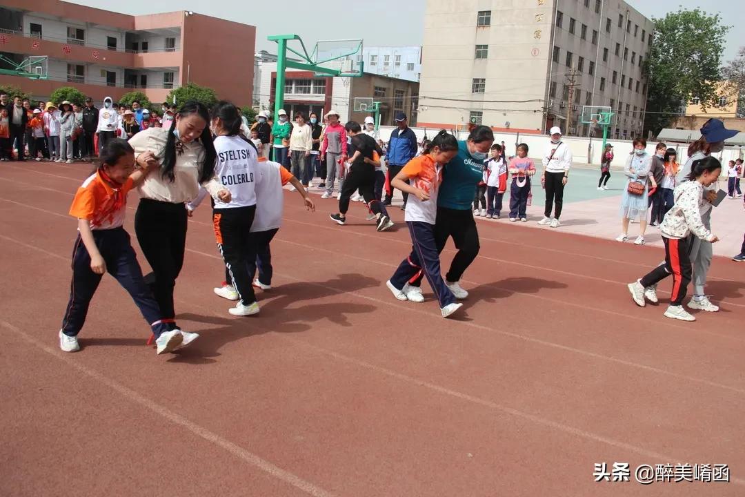 陕州区实验小学怎么样?春季田径运动会掠影(图36)