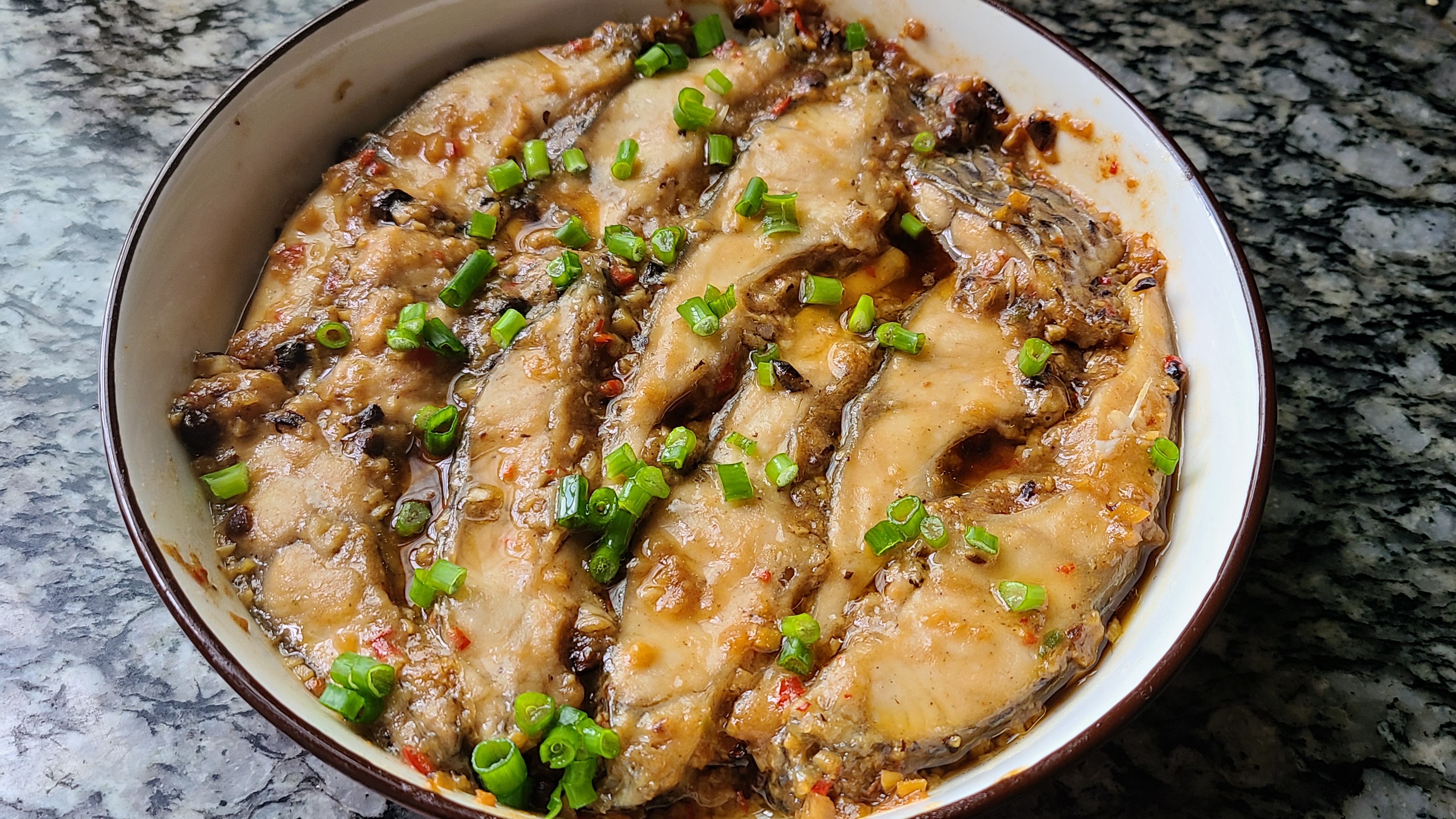 豆豉蒸魚，又香又好吃的一道美味家常菜，看著直流口水