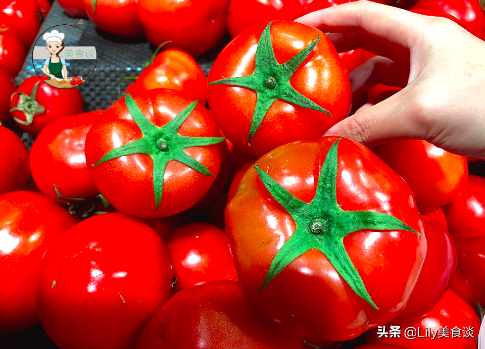 图片[2]-番茄挑选技巧  牢记“一看二捏三闻” 各个饱满多汁-起舞食谱网