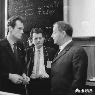 從小白到行家！係統認識核聚變物理與工程（二）——曆史