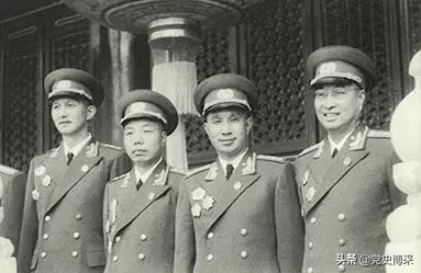 福将洪学智：两度被授予上将军衔，为张国焘彭