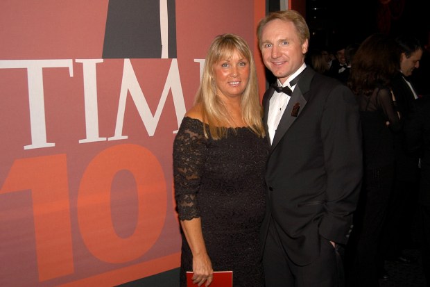 达芬奇密码作者被曝生活龌龊，离婚财务作假，