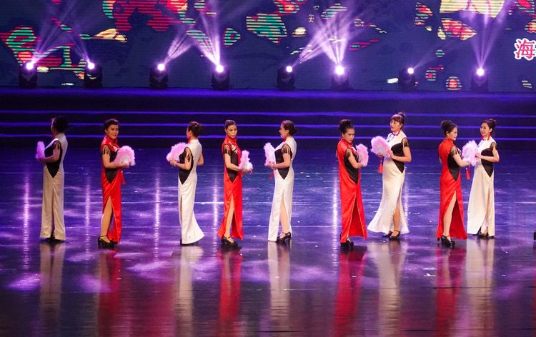 2021中国（青海）非遗服饰文化盛典 展现非遗服饰亮丽风采