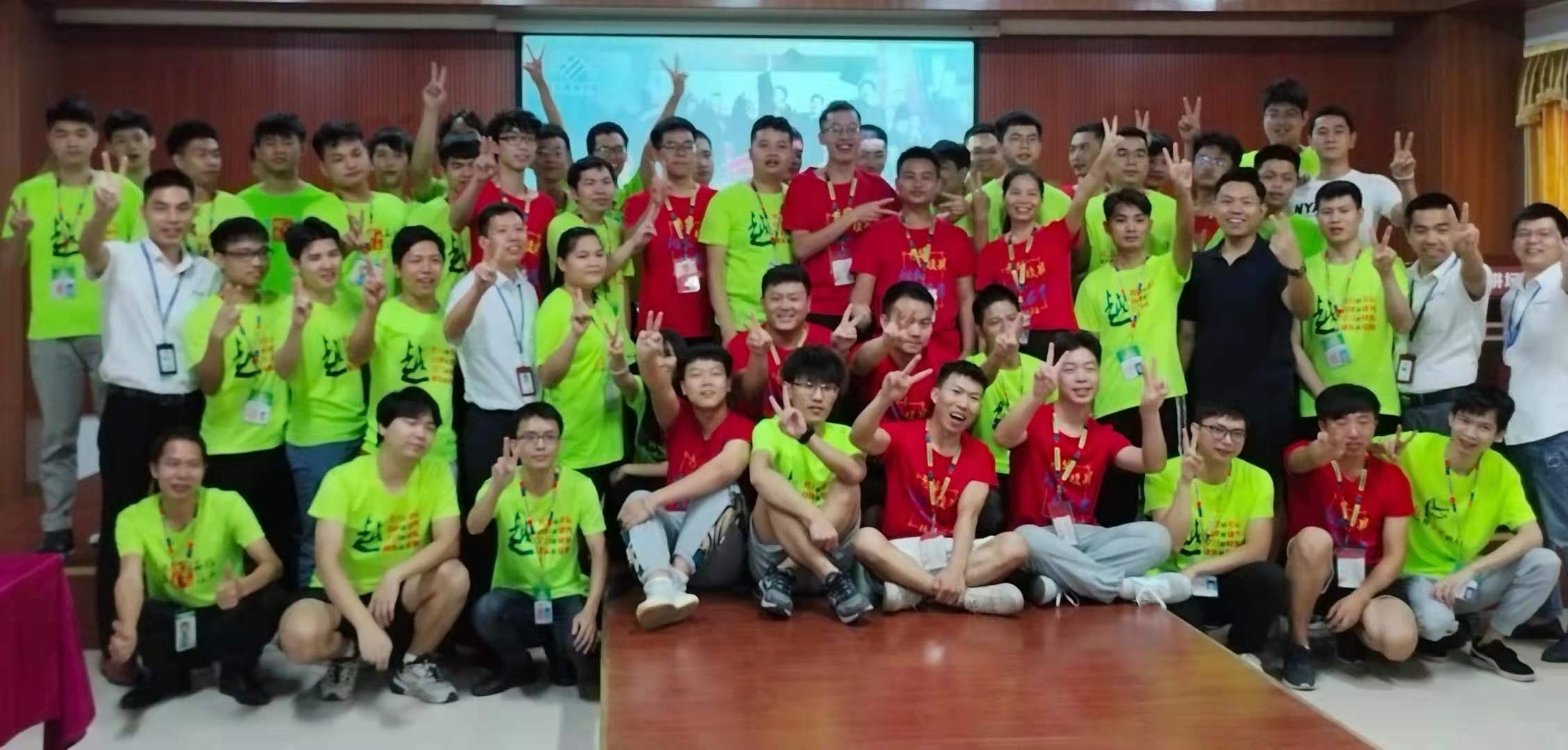 我们毕业啦——记青华模具04期学员毕业典礼