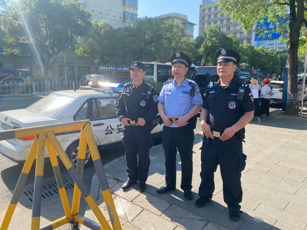 我为群众办实事|湘潭高考首日,警察与你共赴考场