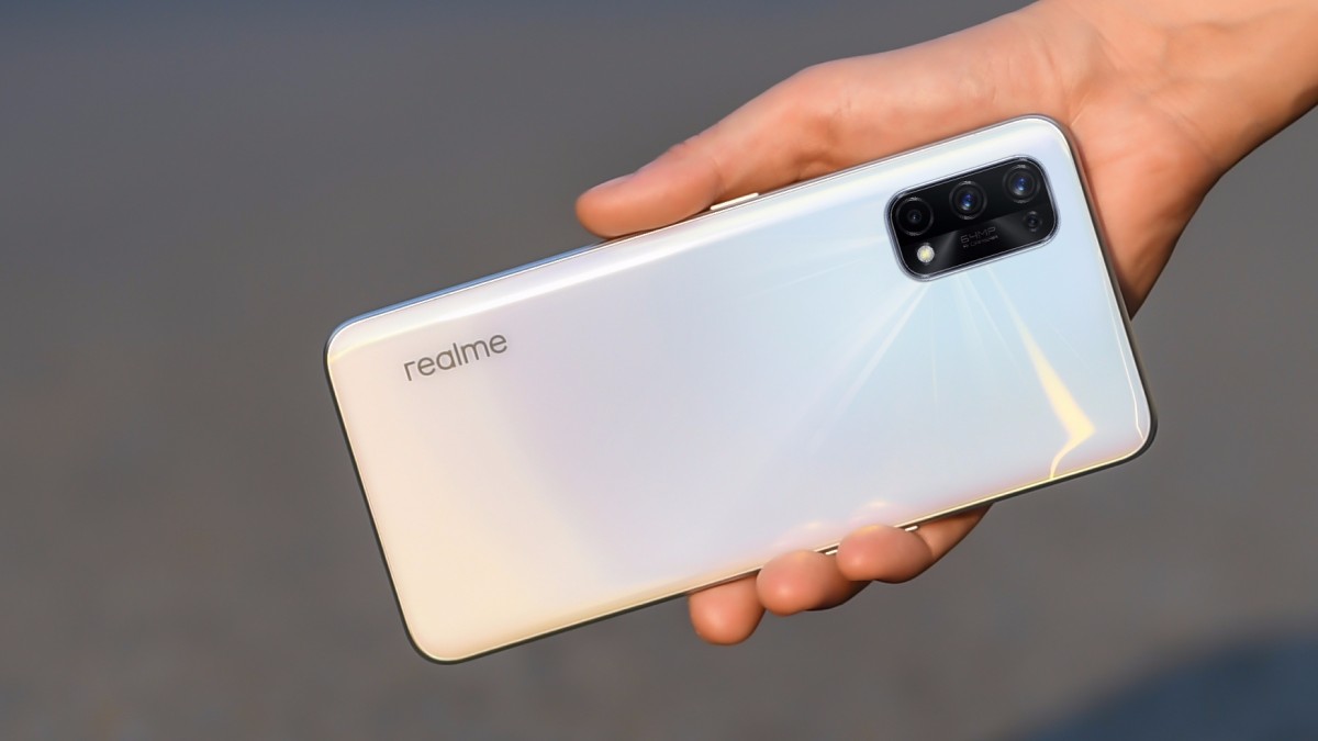 轻巧潮玩旗舰级，realme X5系列智能机宣布公布