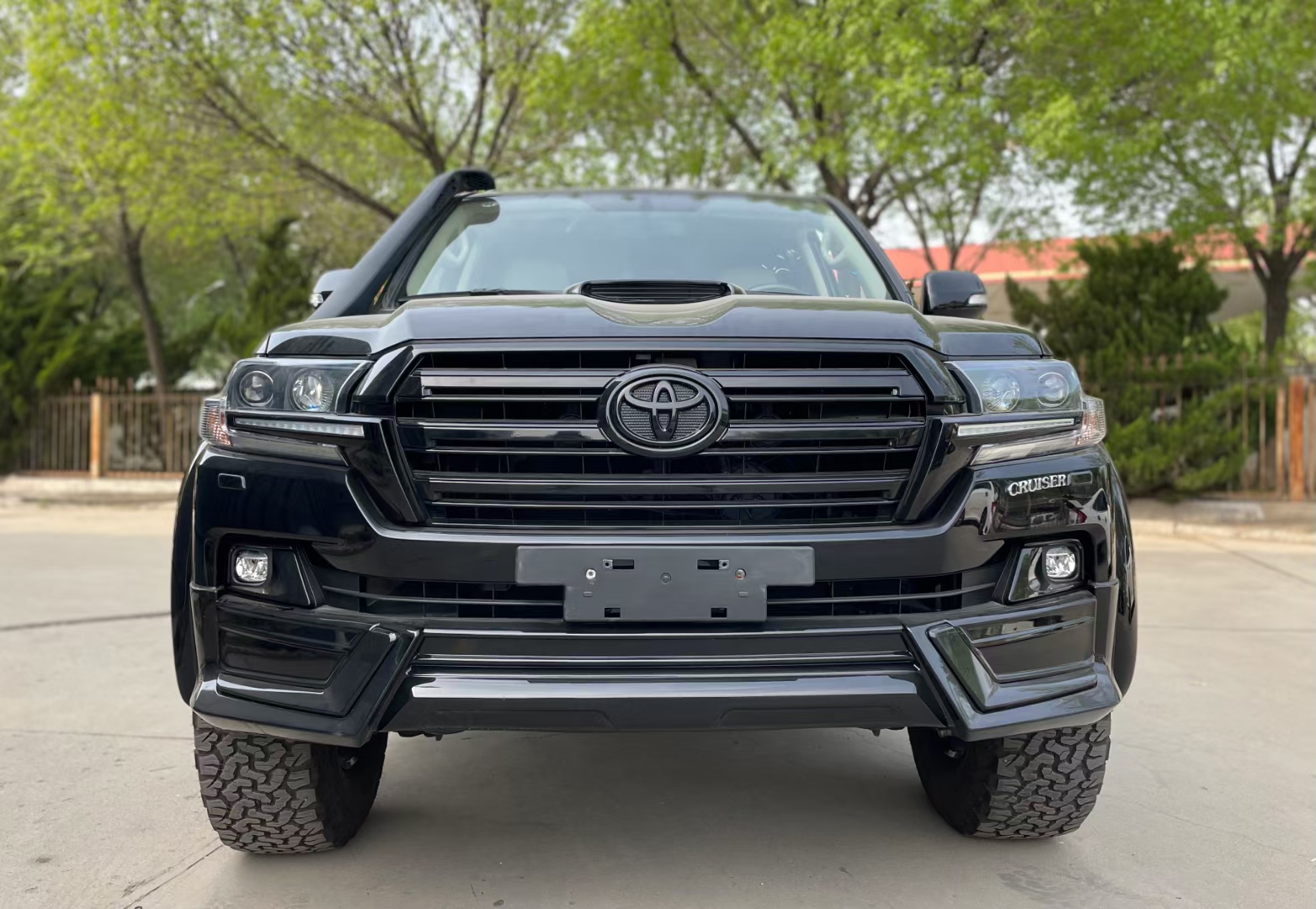 2020款丰田酷路泽4500柴油版黑金刚报价