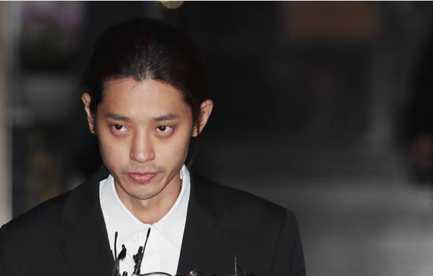 继N号房前，胜利夜店“殴打吸毒”成常态，张紫