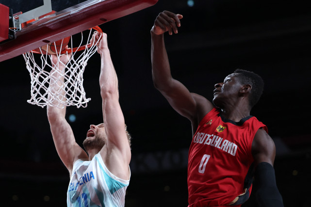登顶第一！砍47+14+15，美国队也挡不住他们