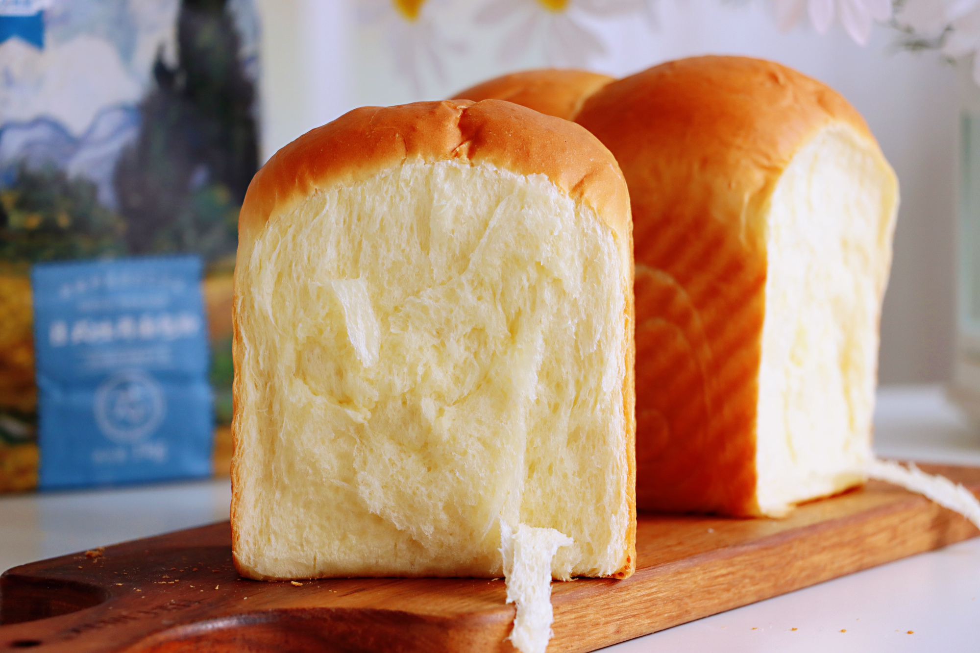 最愛的麵包配方，蓬鬆暄軟又拉絲，涼了也不硬，口感完胜麵包店