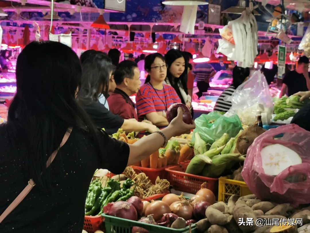 「爆棚」迎景综合市场惠聚盛夏•购物嘉年华，购物大抽奖