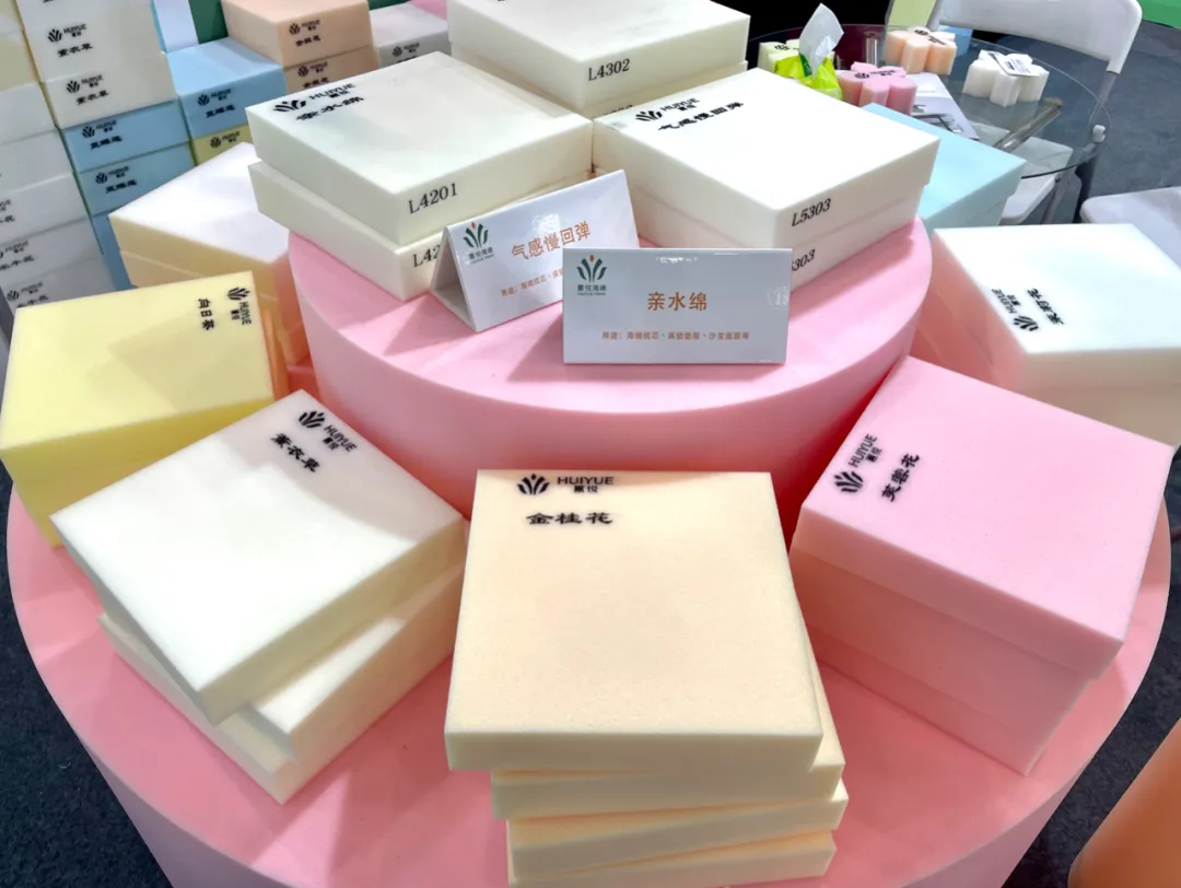 2021成都展不止是年轻化,沙发、软床、床垫三大品类市场进化之路