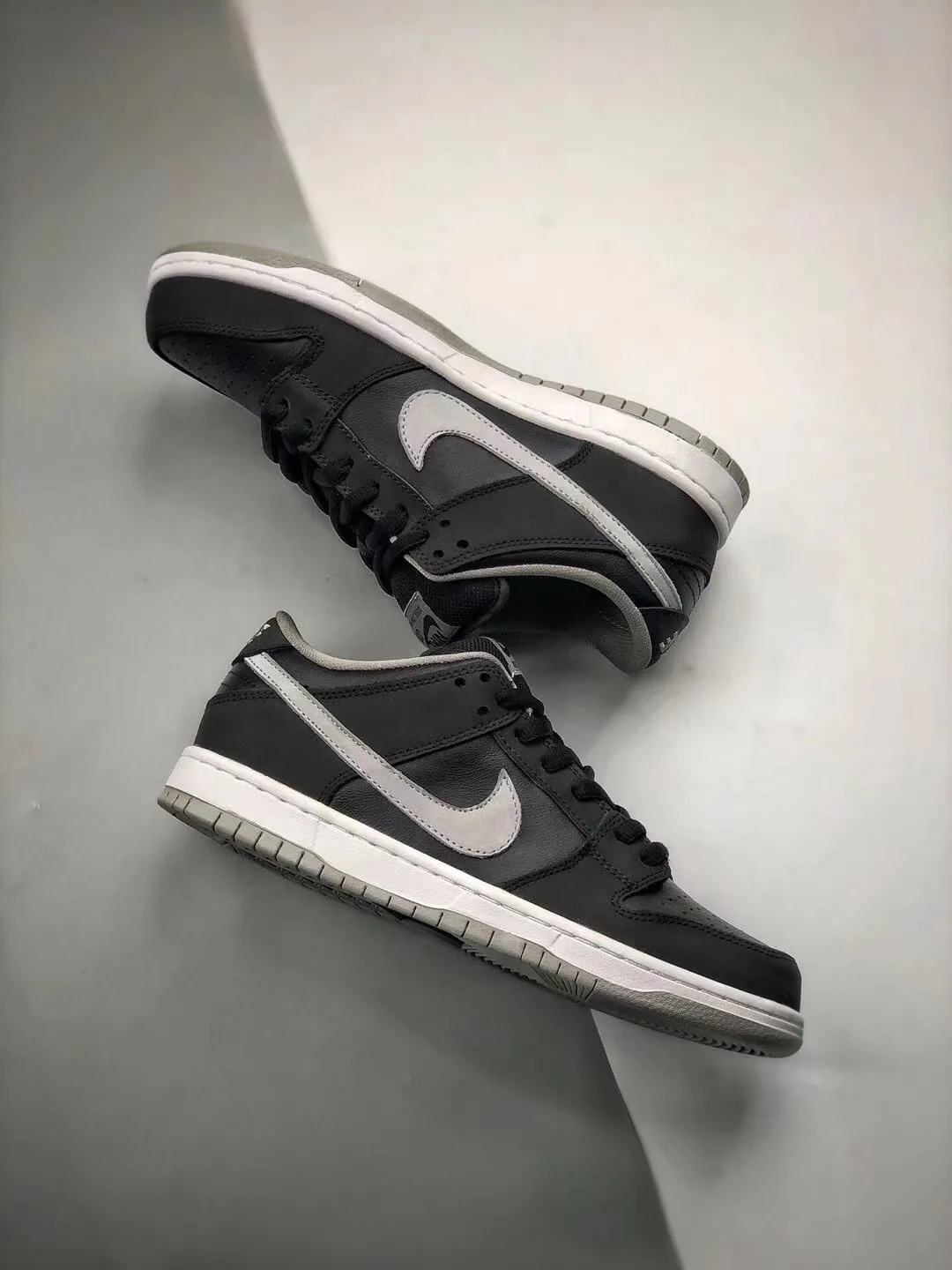 Nike Dunk SB Low影子灰 究竟有什么魅力?