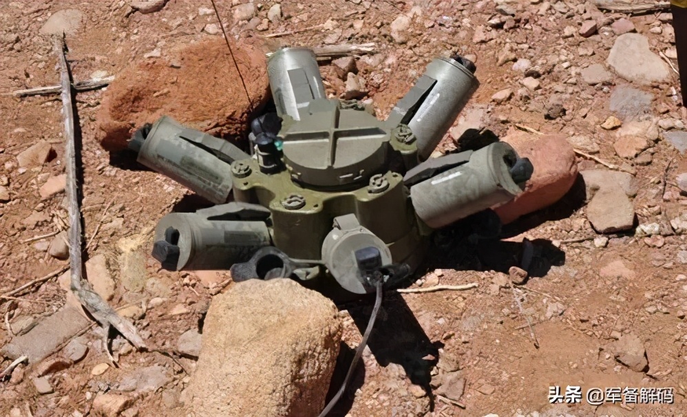 The refusal to sign the international convention on banning mines and