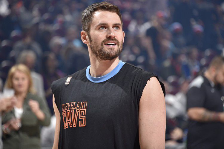 Associate of immortal family dependant! Le Fushe hands in media to announce to be engaged with cummer, zhanmusi: Congratulate my good brother