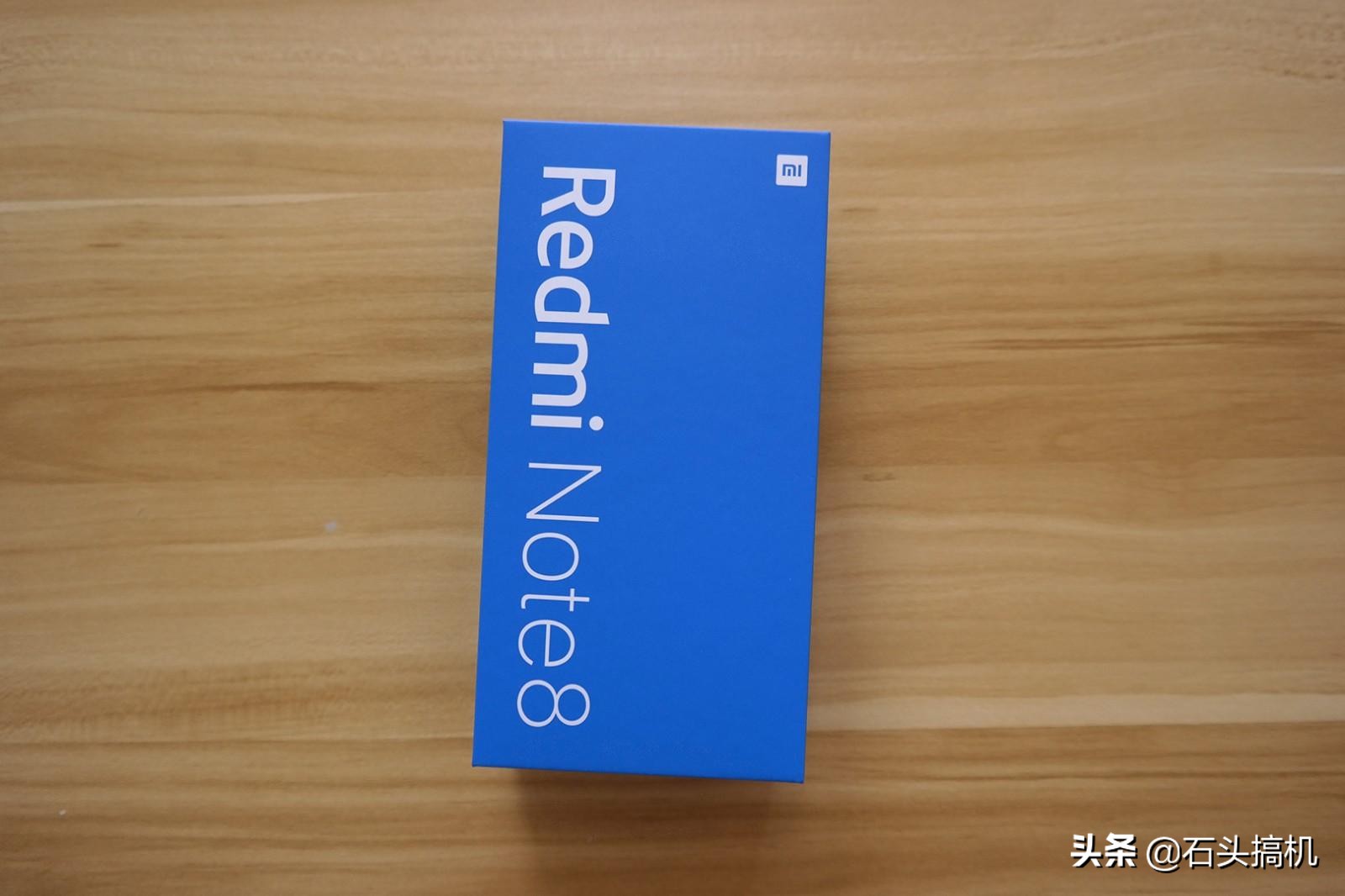 Redmi Note 8皓月白开箱图赏！玻璃手感好颜值高