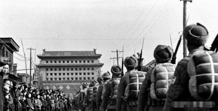 傅冬菊：潜伏在国民党父亲身边，身份暴露后，傅作义听她劝说和谈