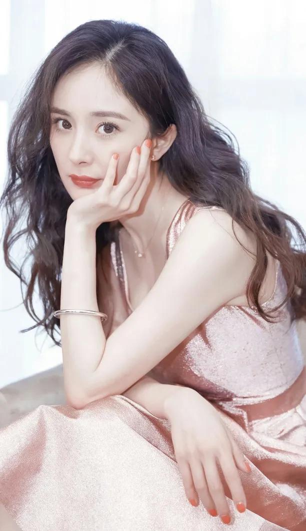 Yang Mi Photo Series - iNEWS