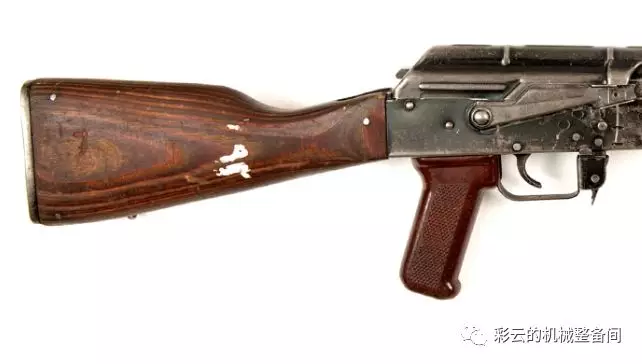 为什么AK-47退役得早？因为AKM更好啊