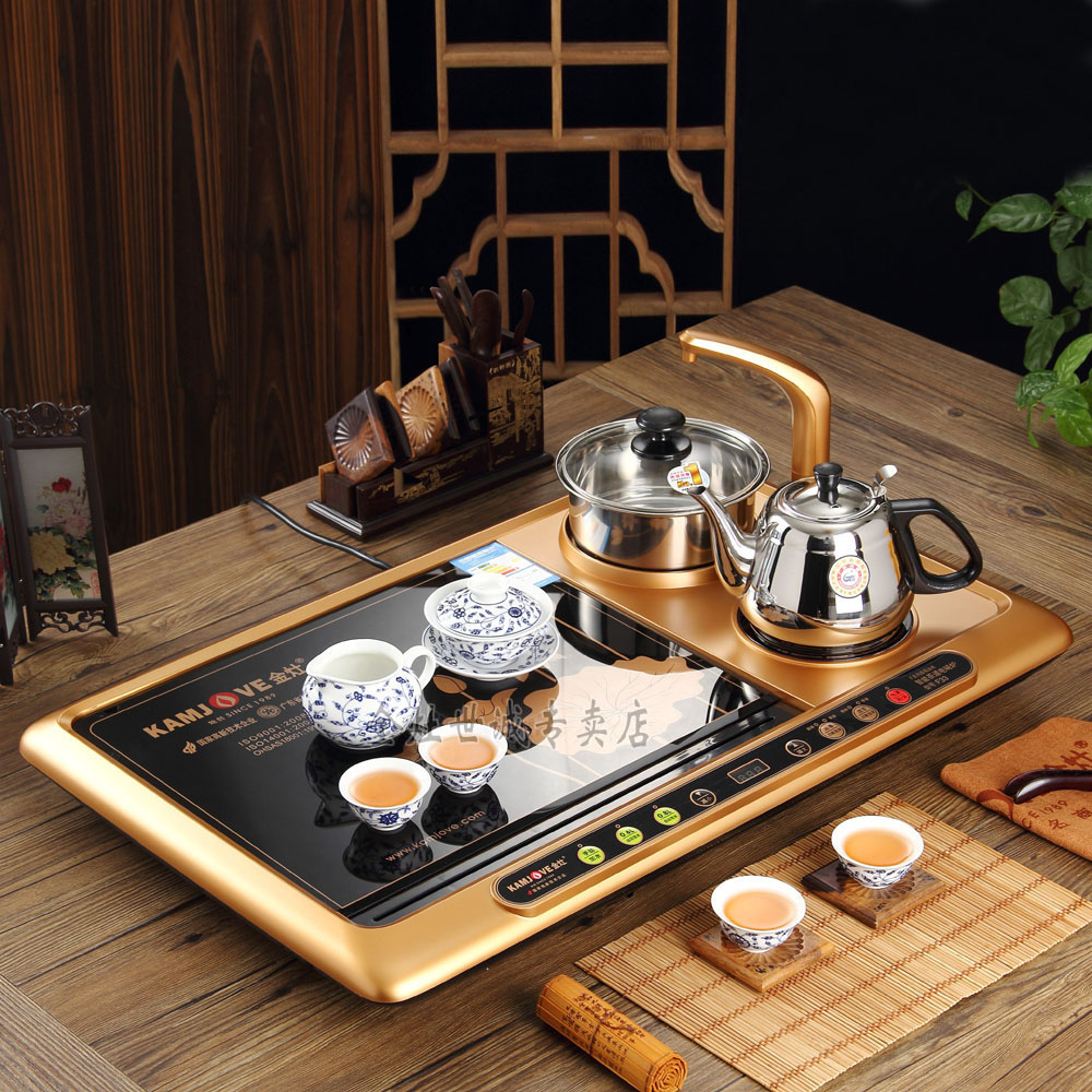 对茶具创造产生浓厚的兴趣,遂于1989年初成立kamjove金灶茶具作坊