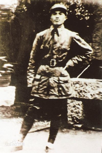 皮定均：毛主席破格提为中将，晚年遇空难身亡，妻子含泪提出质疑