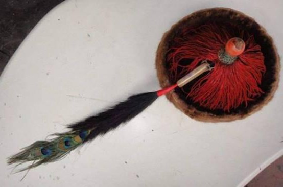 古代官帽上珠子价值百万 顶戴花翎分高低 清朝只授予了7个人 资讯咖 古代官帽上珠子价值百万 顶戴花翎分高低 清朝只授予了7个人 资讯咖