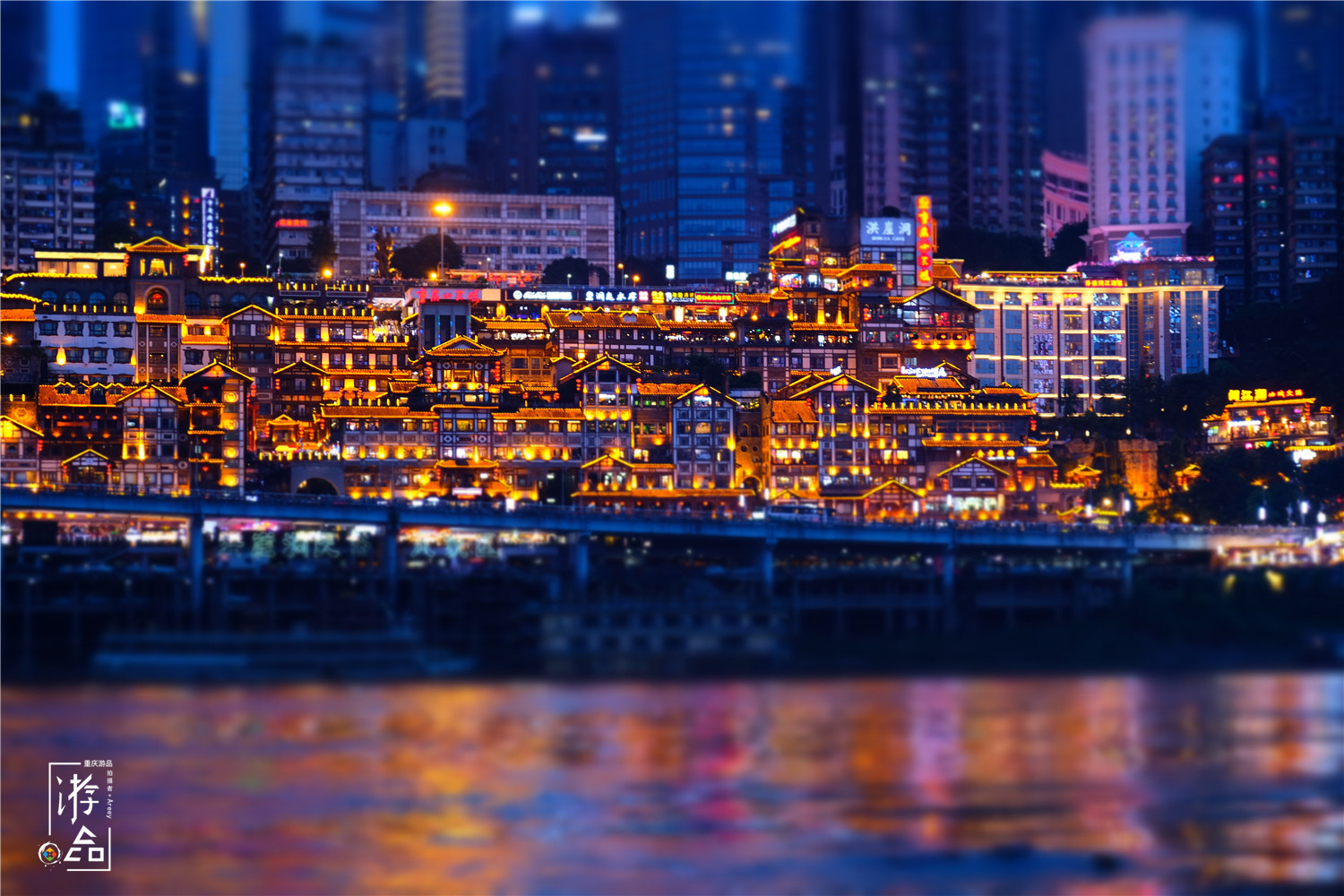 渝中半岛是重庆的缺陷？被打上山城的标签，本地人却拒绝承认