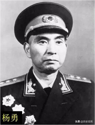 志愿军司令员不只彭德怀，另外还有4人，他们有