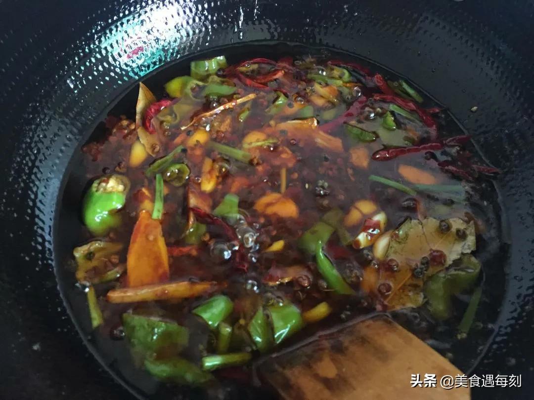 这样做麻辣小龙虾，麻辣鲜香越吃越上瘾