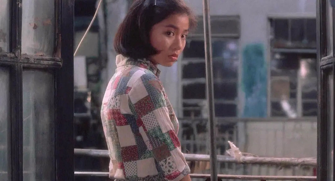 女偷渡客的血泪史,被人摆布受尽委屈,经典港片《男与女》